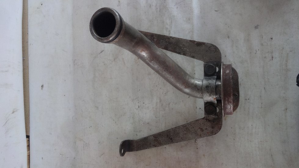 маслозаборник CAT C-15 б/у \ мятина сетки приемника